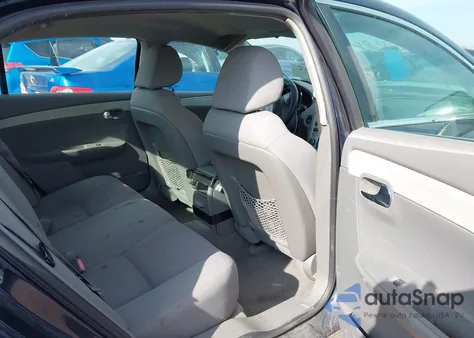 2011 Chevrolet Malibu Ls z USA, uszkodzony, nr VIN 1G1ZB5E14BF128993